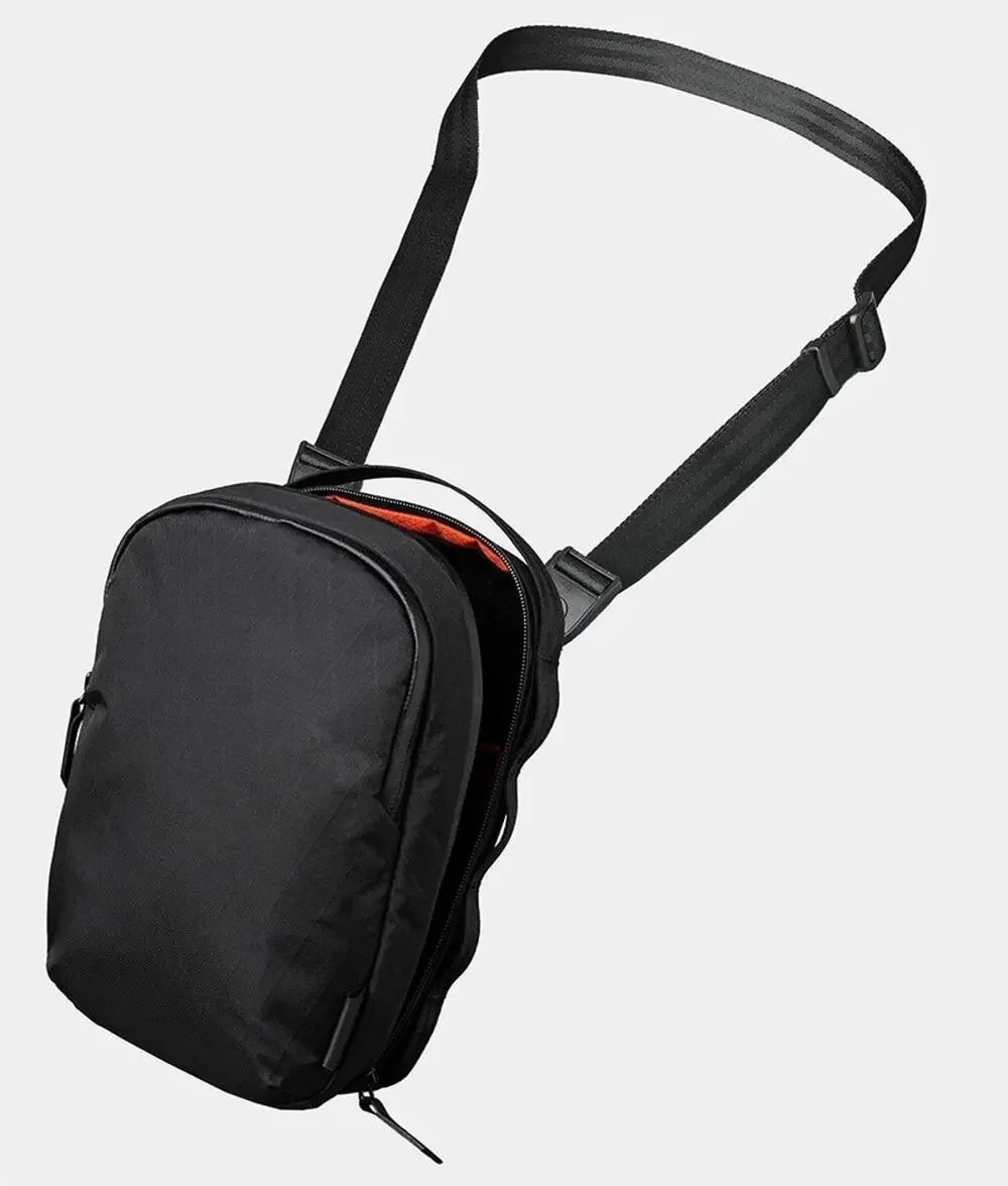 NWT Alpaka Metro Sling Travel Max Crossbody Bag Black | X-Pac VX42
